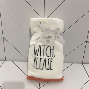 Rae Dunn White Halloween Witch Please Towels-2